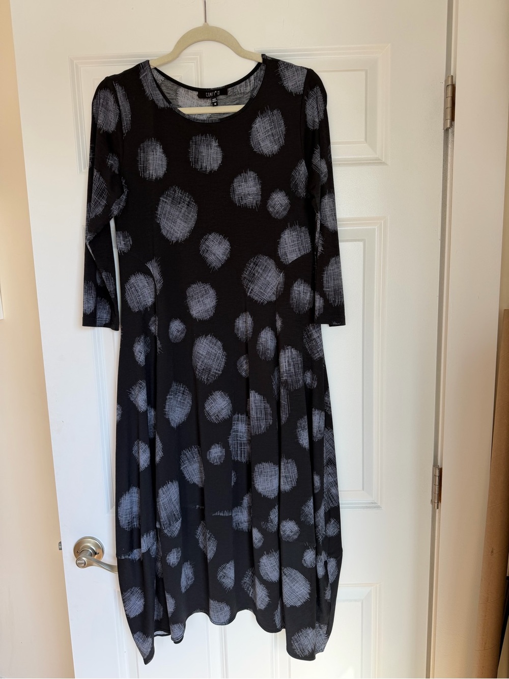 Comfy USA Black Midi Dress with Gray Dot Print